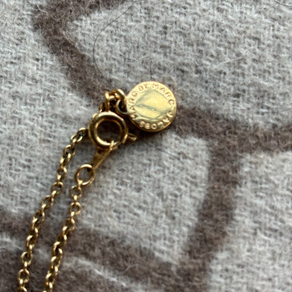 Marc by Marc Jacobs French Bulldog Cameo-style pendant necklace - Picture 5 of 5